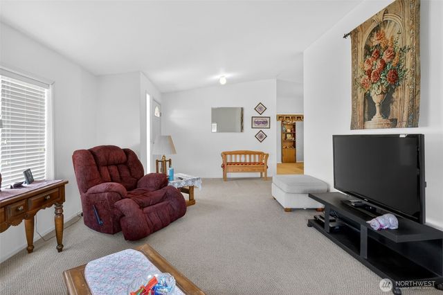 2305 Cherry Blossom Drive, Ephrata, WA 98823