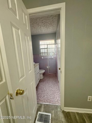 1532 LOUISIANA Street, Jacksonville, FL 32209