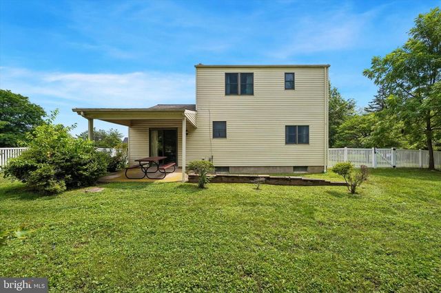 2843 VALLEY WOODS RD, Hatfield, PA 19440