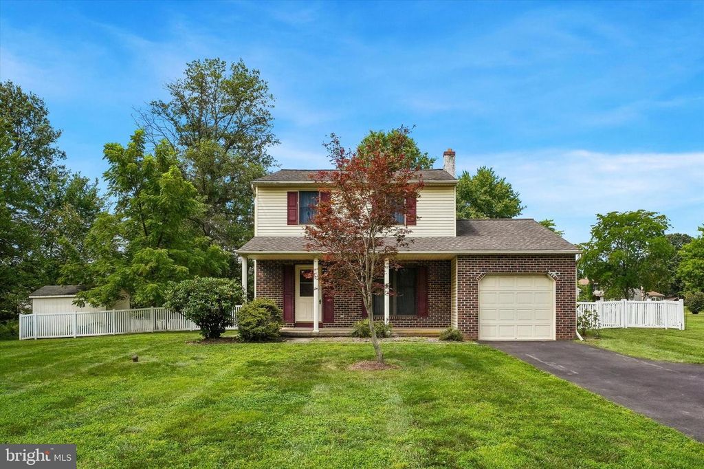 2843 VALLEY WOODS RD, Hatfield, PA 19440