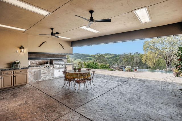 14651 Highway 124, Plymouth, CA 95669