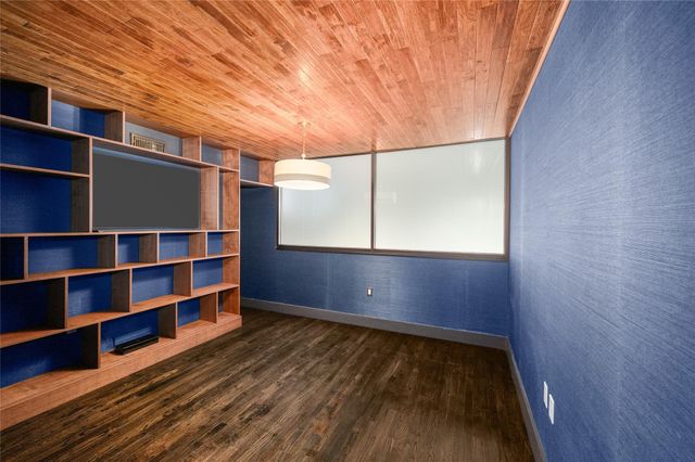 1025 S Shepherd Drive 110, Houston, TX 77019