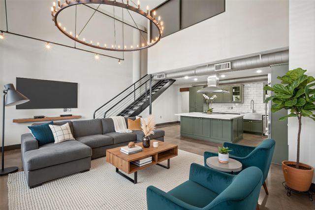 1025 S Shepherd Drive 110, Houston, TX 77019