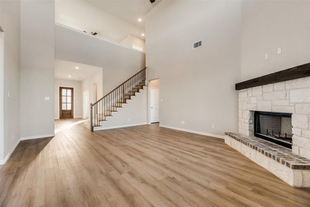 107 Yampa Court, Rhome, TX 76078 — photo 3