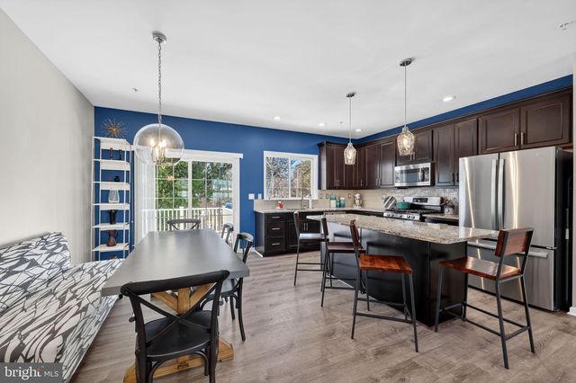 21 FARADAY CT, Morton, PA 19070