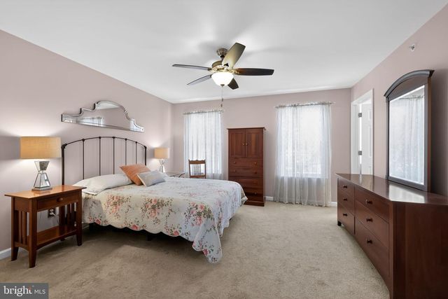 21 FARADAY CT, Morton, PA 19070