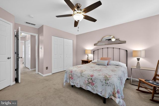 21 FARADAY CT, Morton, PA 19070