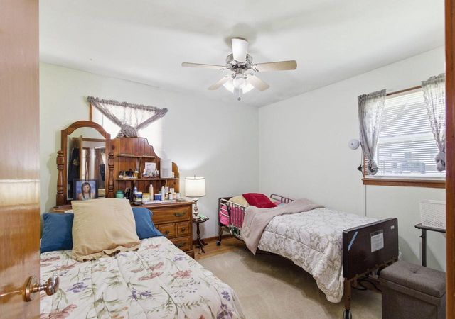 5919 N 67th STREET, Milwaukee, WI 53218