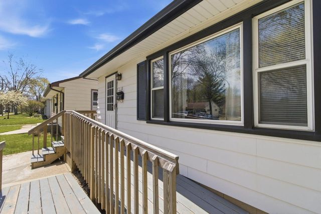5919 N 67th STREET, Milwaukee, WI 53218