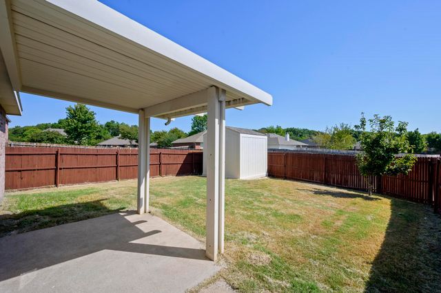 2718 Lake Terrace Drive, Wylie, TX 75098