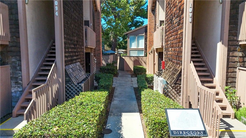 1098 Cabrillo Park B, Santa Ana, CA 92701 — photo 2