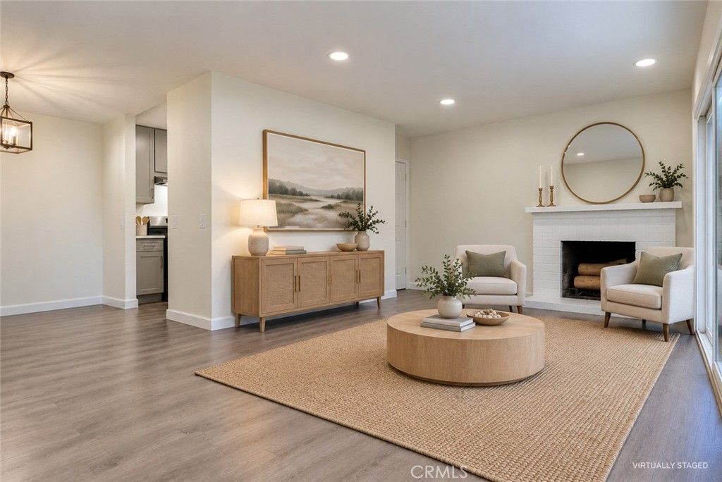 1098 Cabrillo Park B, Santa Ana, CA 92701 — photo 5