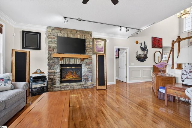 24 Laurelcrest Lane, Travelers Rest, SC 29690
