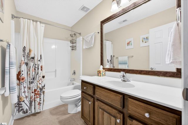 24 Laurelcrest Lane, Travelers Rest, SC 29690