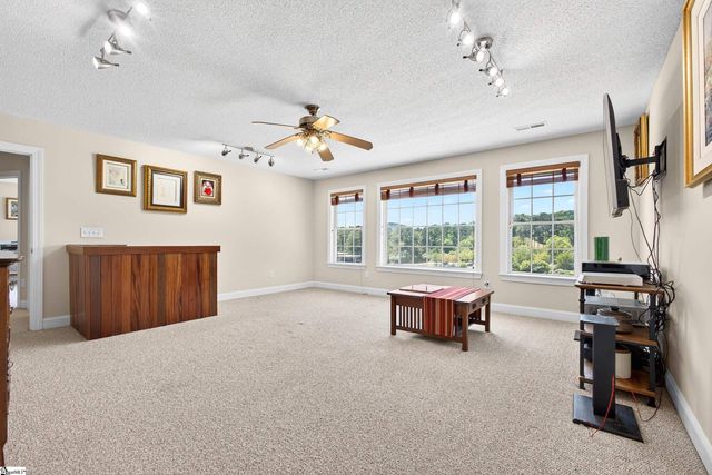 24 Laurelcrest Lane, Travelers Rest, SC 29690