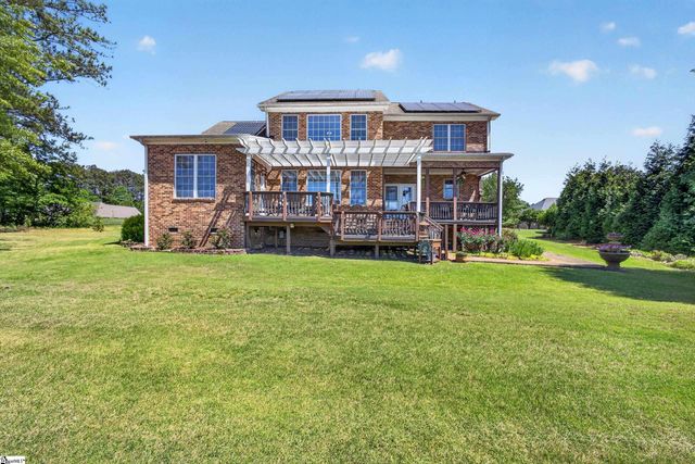 24 Laurelcrest Lane, Travelers Rest, SC 29690