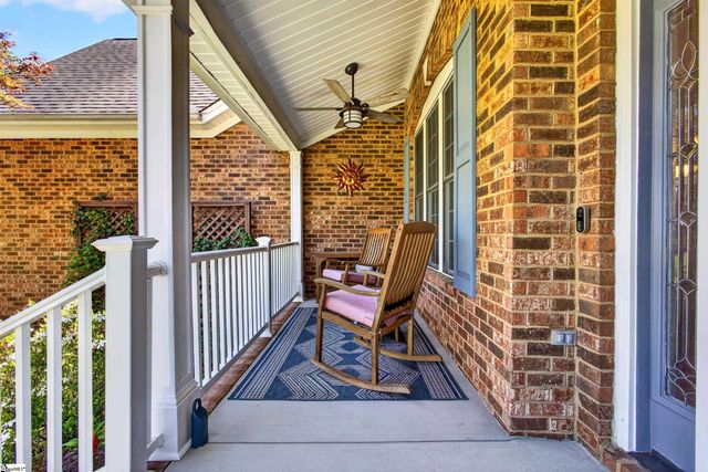 24 Laurelcrest Lane, Travelers Rest, SC 29690