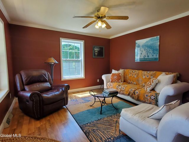 26 Gates Avenue N., Northumberland, NY 12831
