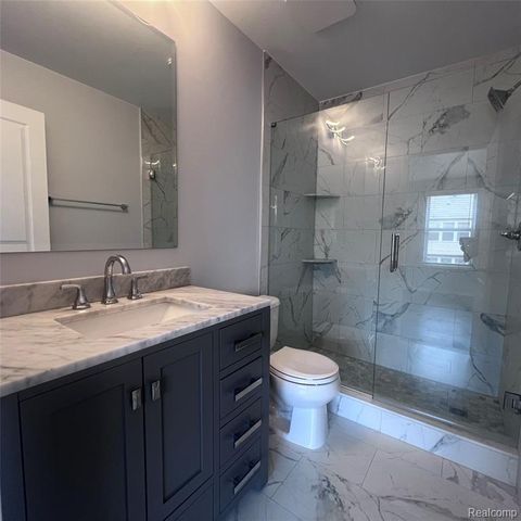 27994 Hopkins Drive, Novi, MI 48377