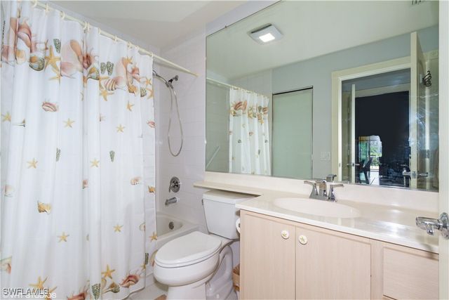 3664 El Segundo CT, Naples, FL 34109