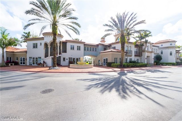 3664 El Segundo CT, Naples, FL 34109