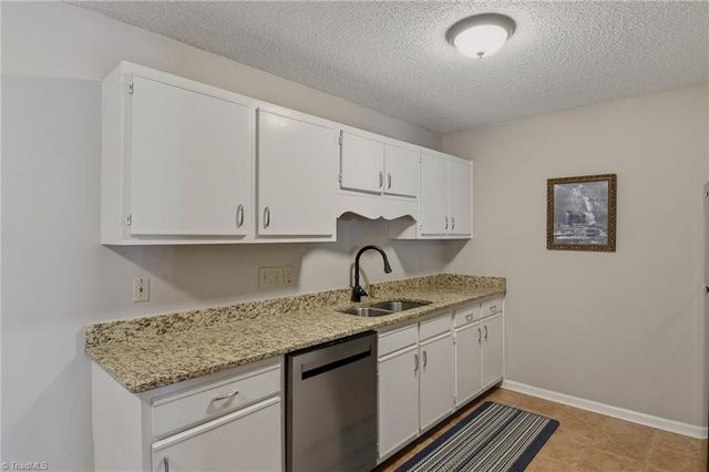 5525 Hornaday Road A, Greensboro, NC 27409