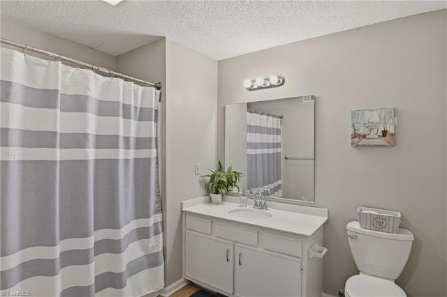5525 Hornaday Road A, Greensboro, NC 27409