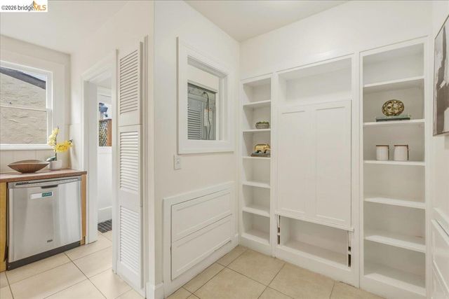 2403 Cedar St, Berkeley, CA 94708