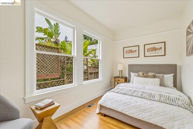 2403 Cedar St, Berkeley, CA 94708
