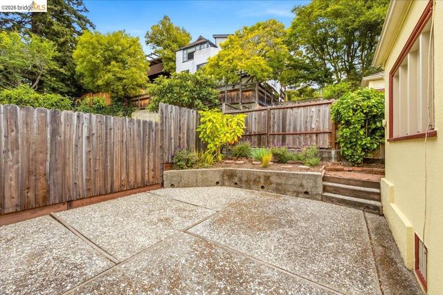 2403 Cedar St, Berkeley, CA 94708