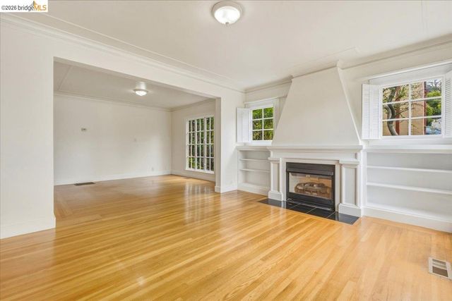 2403 Cedar St, Berkeley, CA 94708