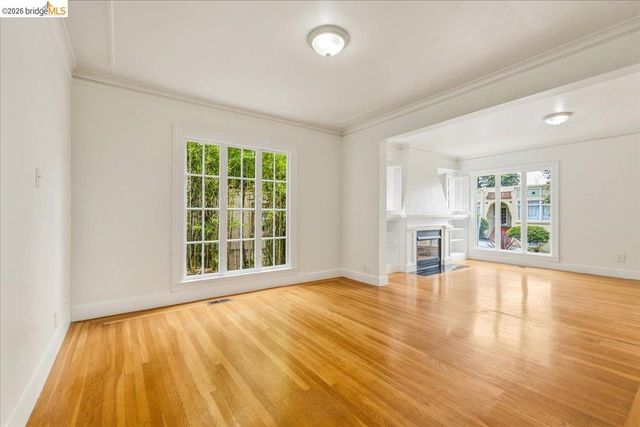 2403 Cedar St, Berkeley, CA 94708