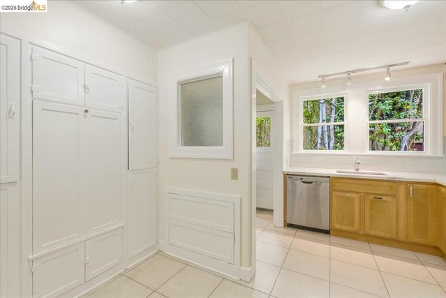 2403 Cedar St, Berkeley, CA 94708