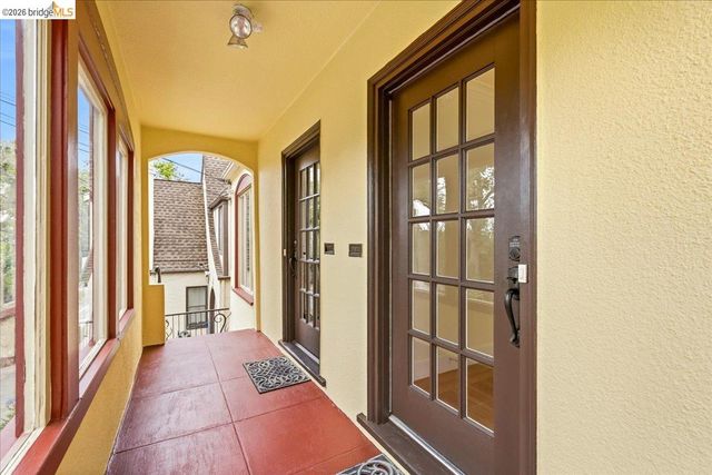2403 Cedar St, Berkeley, CA 94708