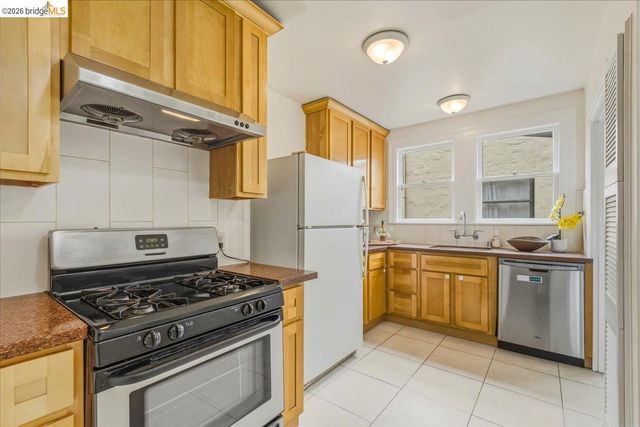 2403 Cedar St, Berkeley, CA 94708