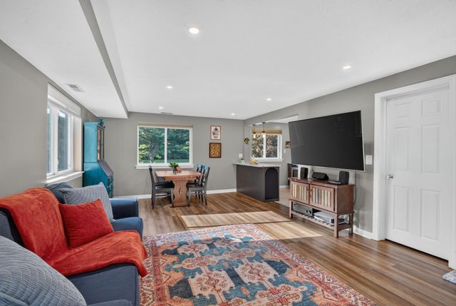 360 Littleton Road C1, Chelmsford, MA 01824