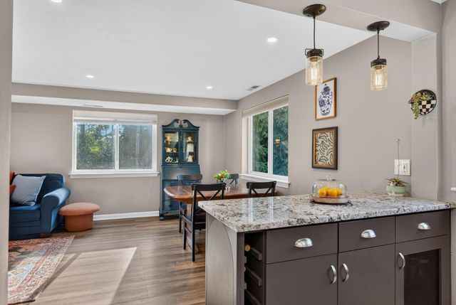 360 Littleton Road C1, Chelmsford, MA 01824