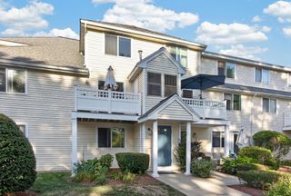 360 Littleton Road C1, Chelmsford, MA 01824