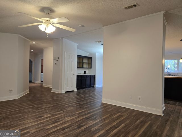 338 Day Street, Molena, GA 30258