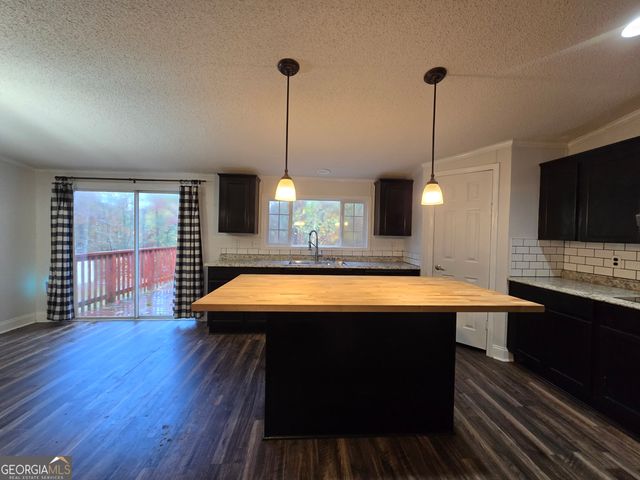 338 Day Street, Molena, GA 30258