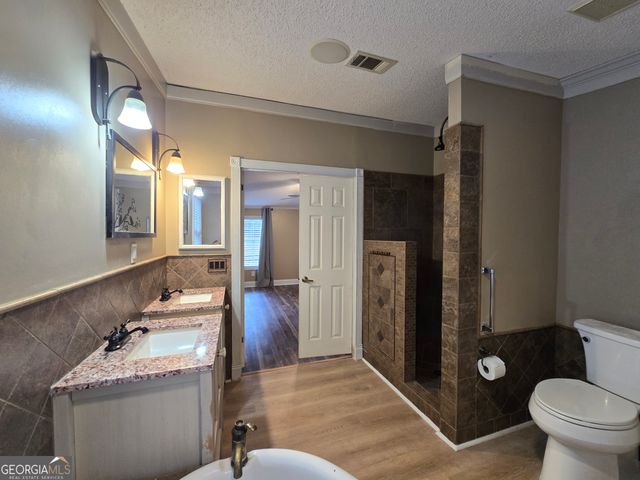 338 Day Street, Molena, GA 30258