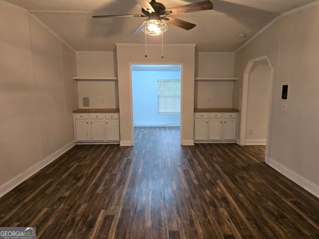 338 Day Street, Molena, GA 30258