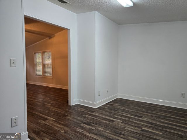 338 Day Street, Molena, GA 30258