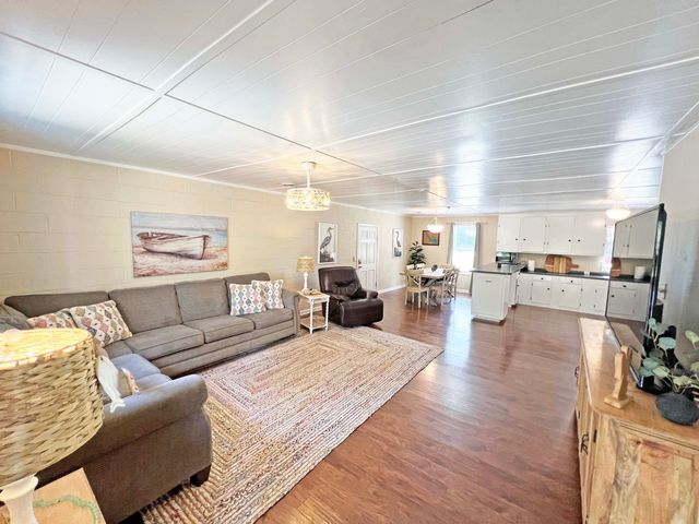 1307 Gin Pond Drive, Summerton, SC 29148