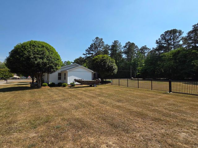 1307 Gin Pond Drive, Summerton, SC 29148
