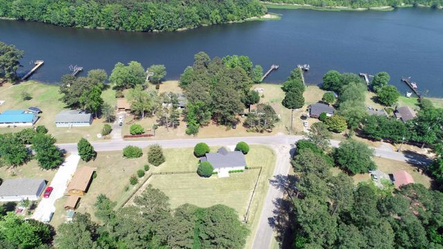 1307 Gin Pond Drive, Summerton, SC 29148