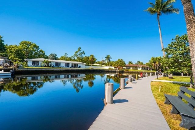2970 NE 16th Ave 214, Oakland Park, FL 33334