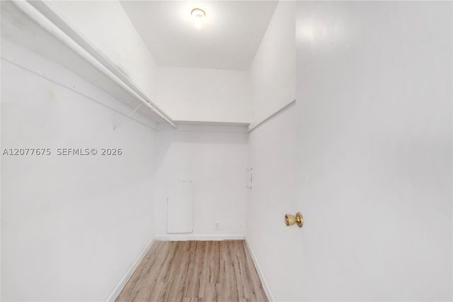2970 NE 16th Ave 214, Oakland Park, FL 33334
