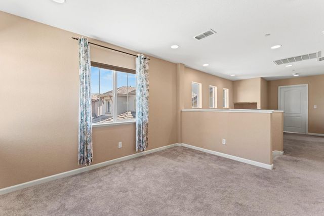 1240 Landmark Cir, Lincoln, CA 95648