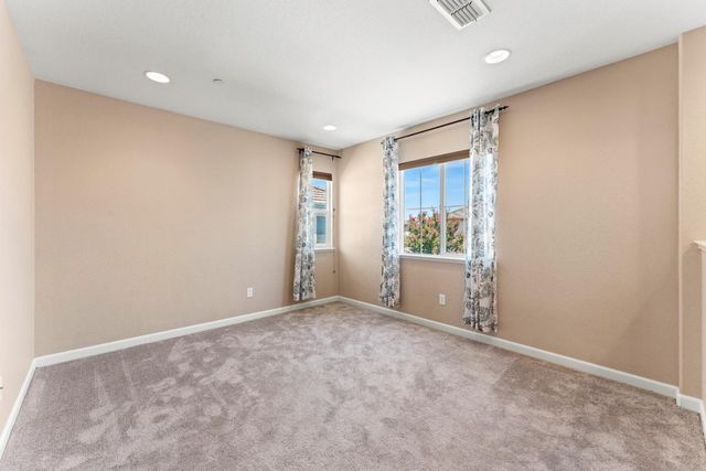 1240 Landmark Cir, Lincoln, CA 95648